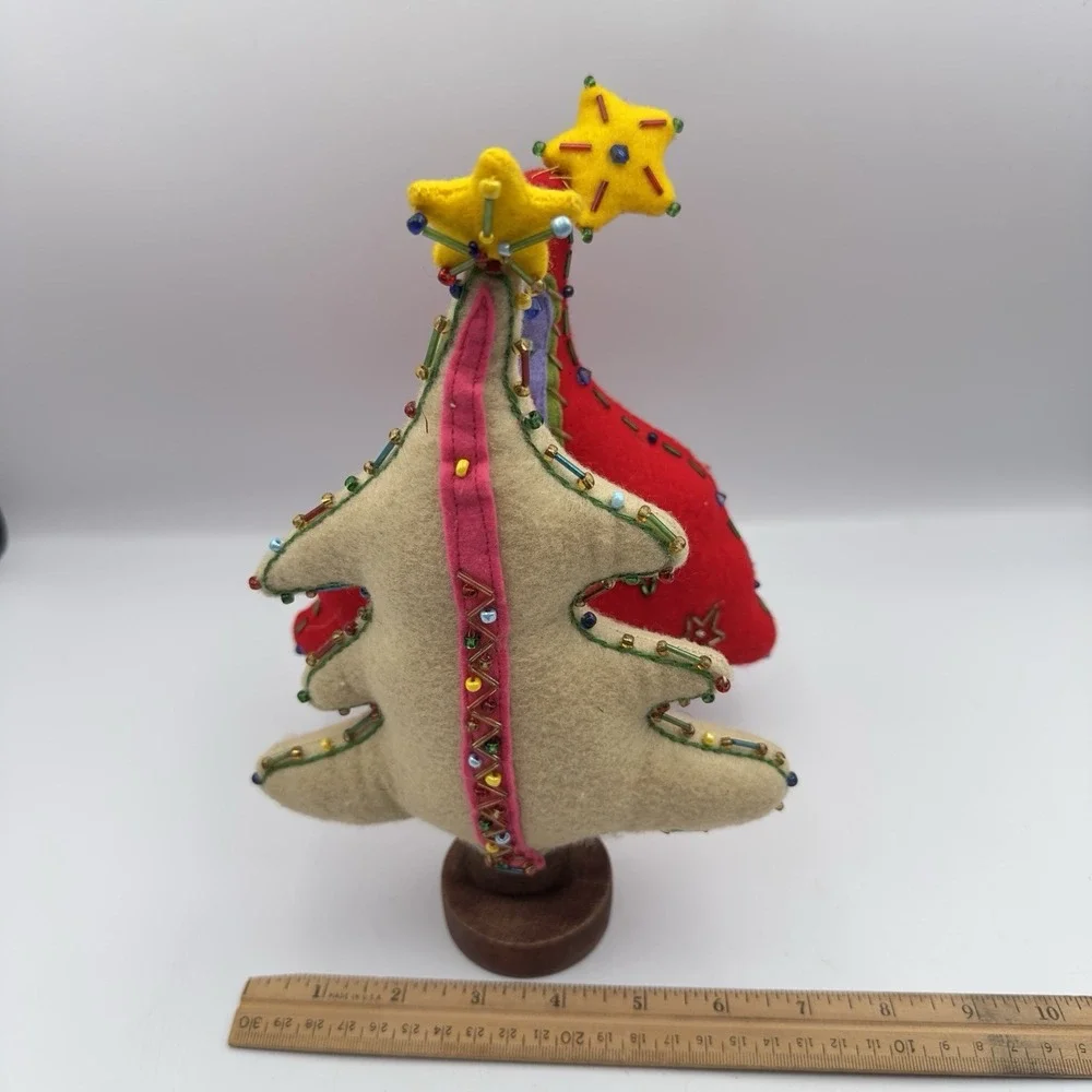Vintage‎ Red & Beige Felt Christmas Trees Lot Of 2 Beaded Stars